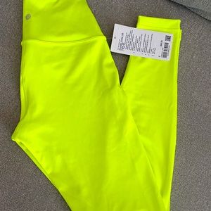 Wunder Under HR Tight 28’